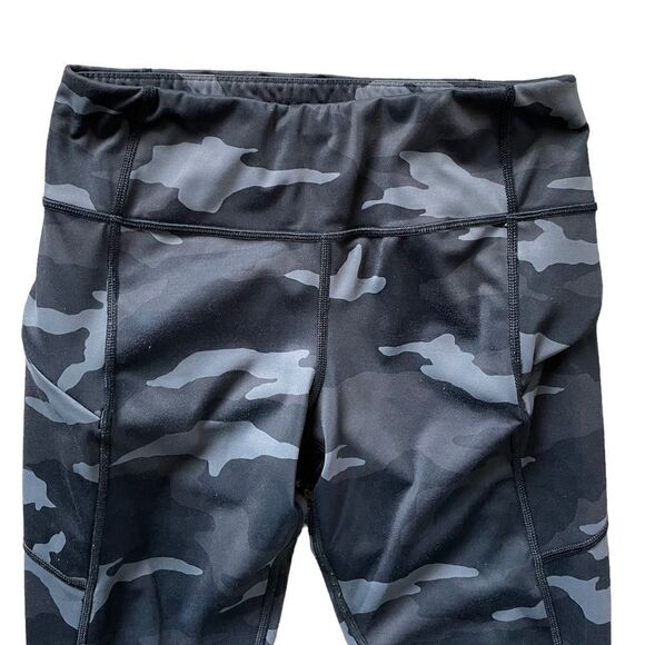 ATHLETA Camo Contender 7/8 Tight Black Gray Size Small - Picture 6 of 9